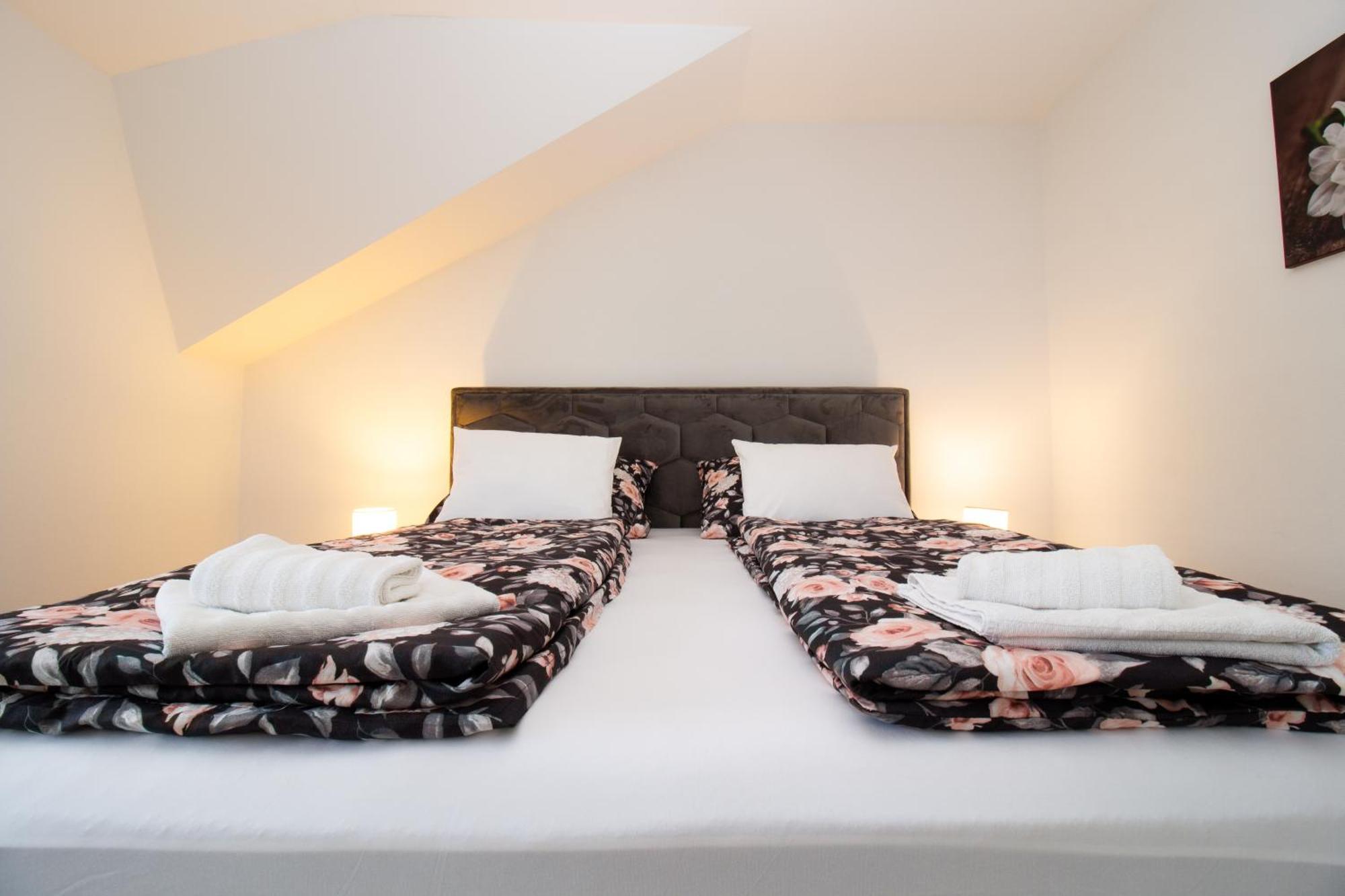 Apartman Keti Donja Lomnica エクステリア 写真