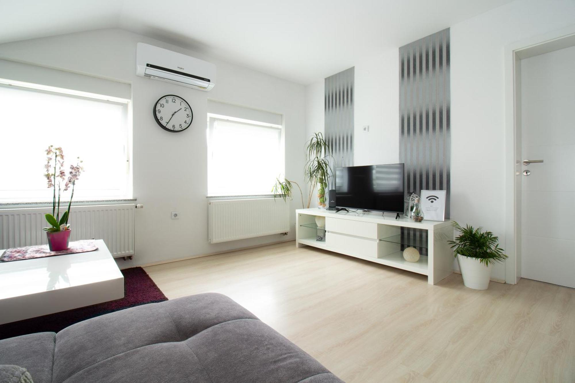 Apartman Keti Donja Lomnica エクステリア 写真