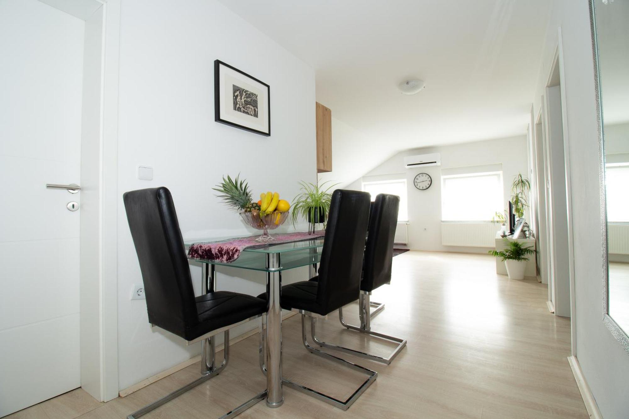 Apartman Keti Donja Lomnica エクステリア 写真